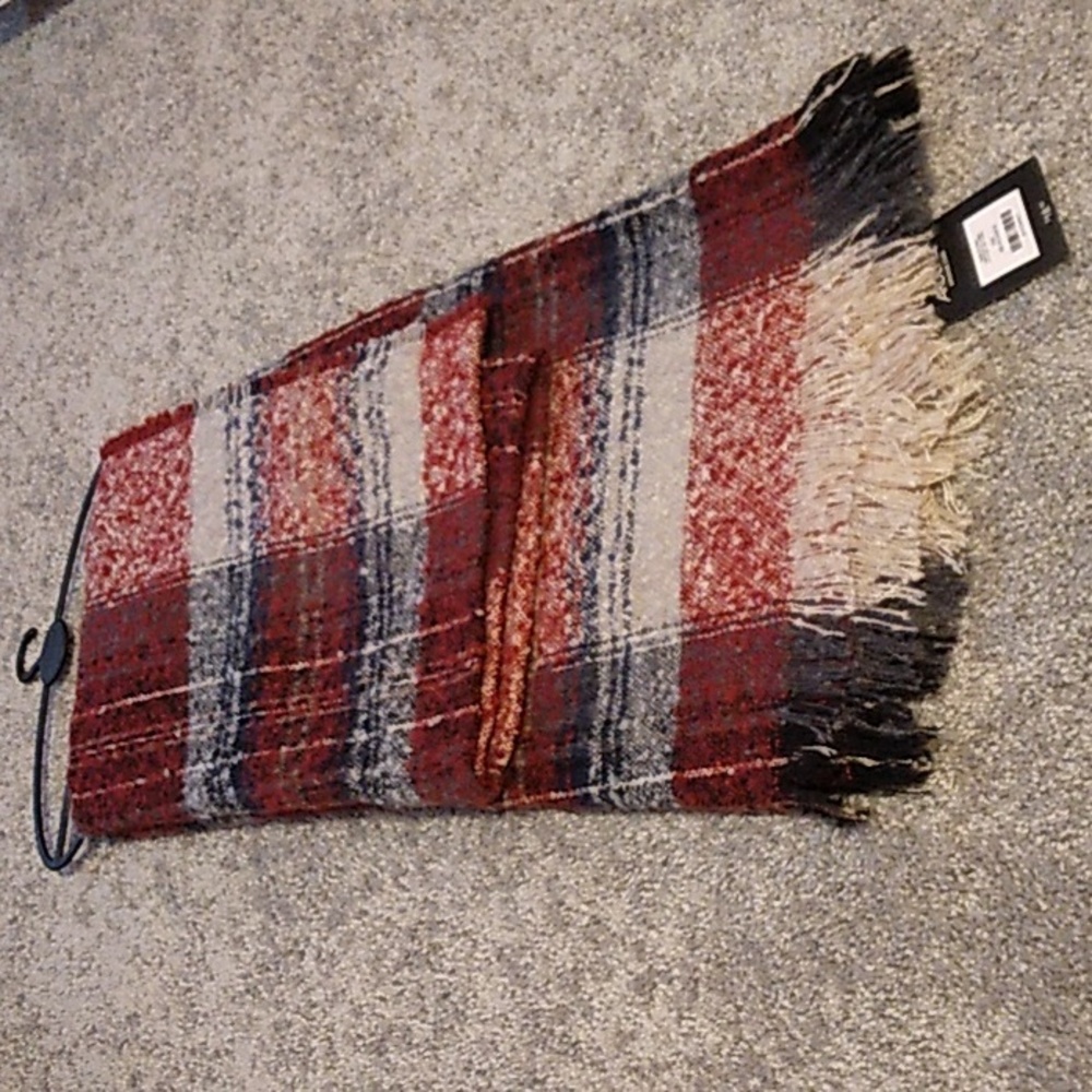 Ardene oversized scarf. Brand new with tags